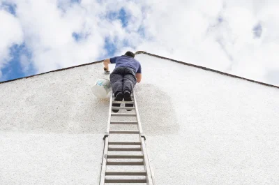 Peinture extérieure à Villechauve — façades et ravalement